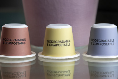 Les capsules à café biodégradables peuvent être jetées dans le compost